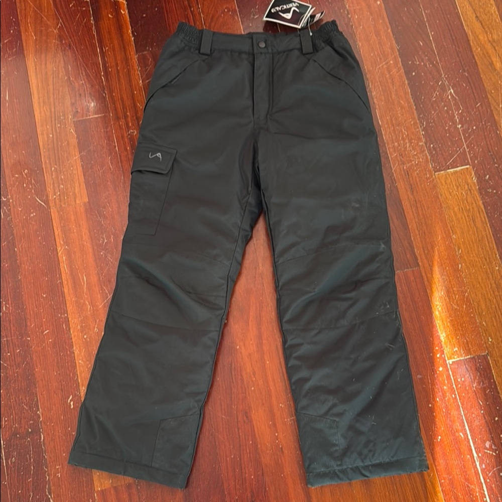 Vertical’9 Snowpants NWT